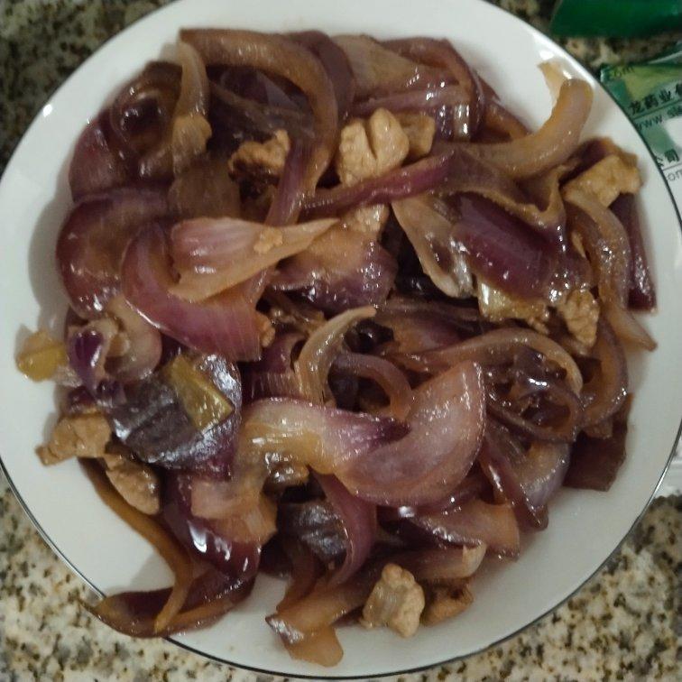 洋葱炒肉