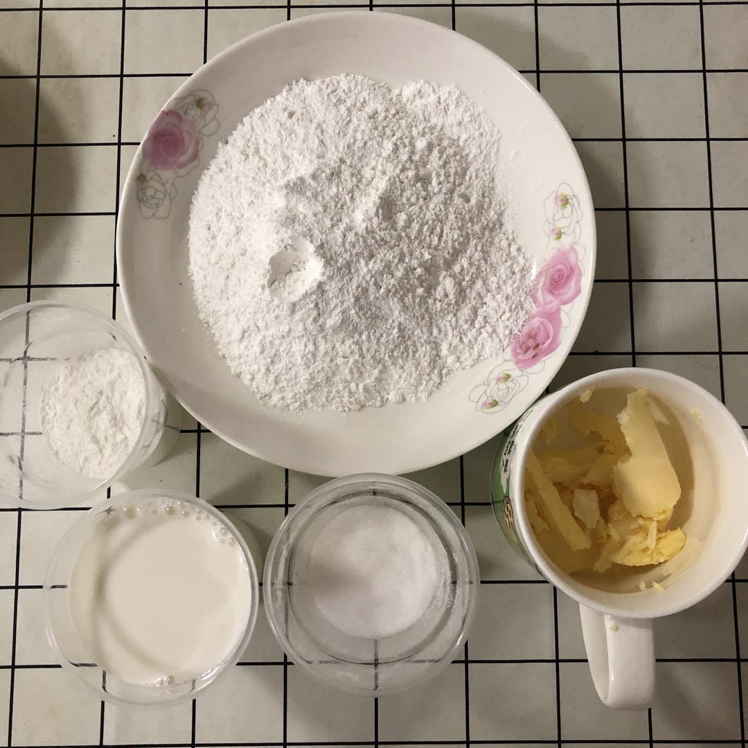 纯奶手撕吐司的做法 步骤1