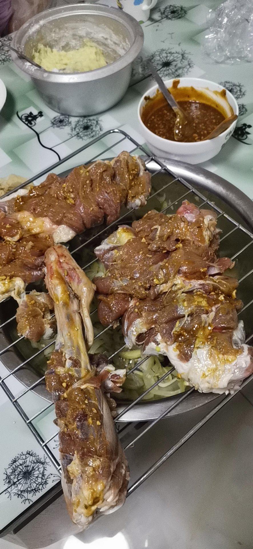 生烤羊腿家庭烤箱版