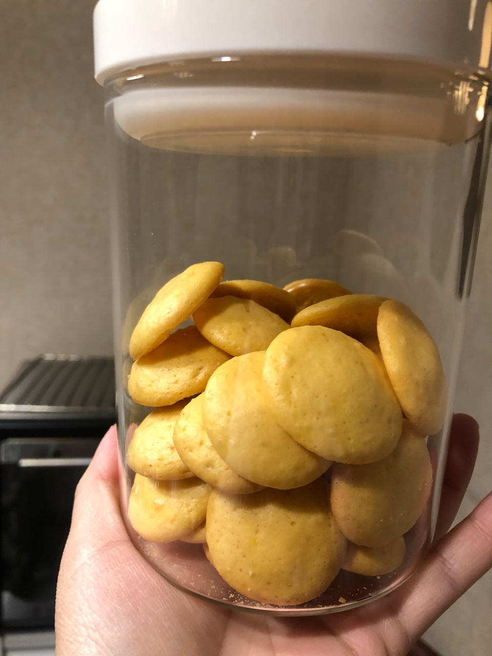 鸡蛋饼干