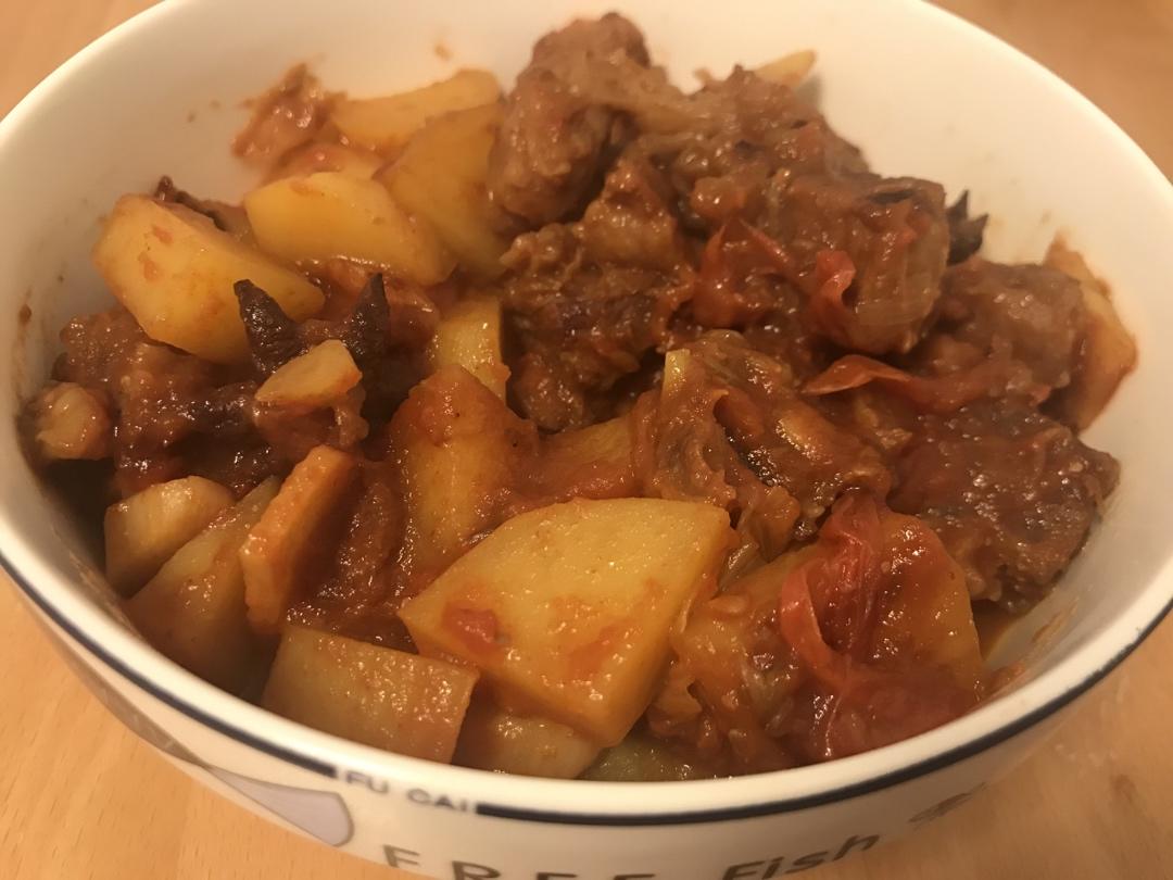 番茄土豆炖牛腩