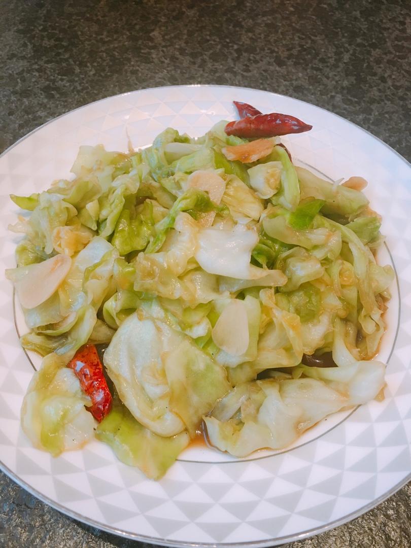 厨师长教你：“手撕包菜”的家常做法,简单又不失美味