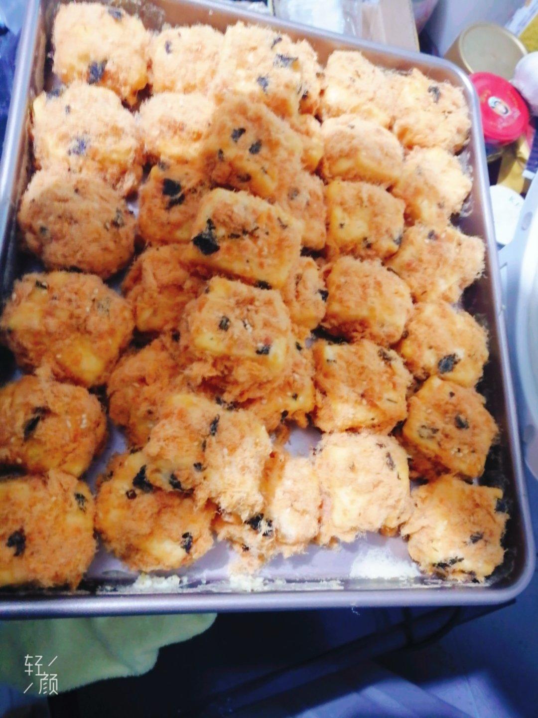 美味海苔肉松小贝