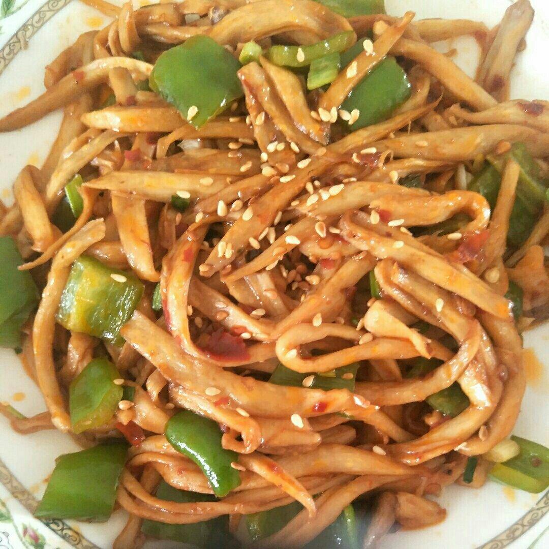 手撕鸡腿菇