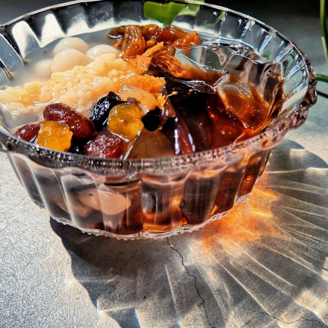 【黑糖桂花圆子冰粉】