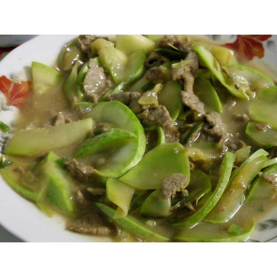 西葫芦炒肉片