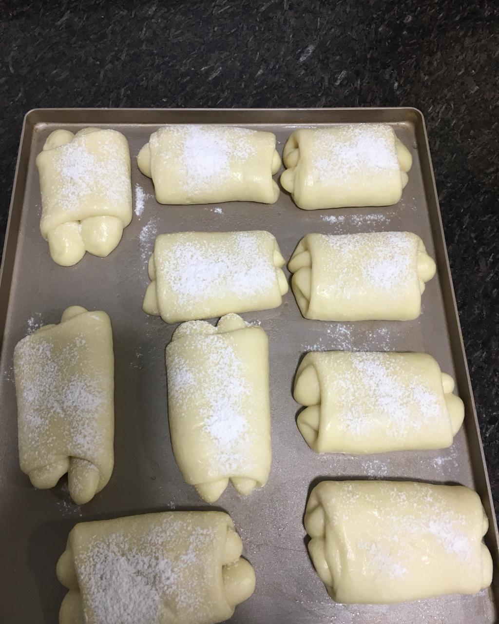 软到不知所措的牛奶卷