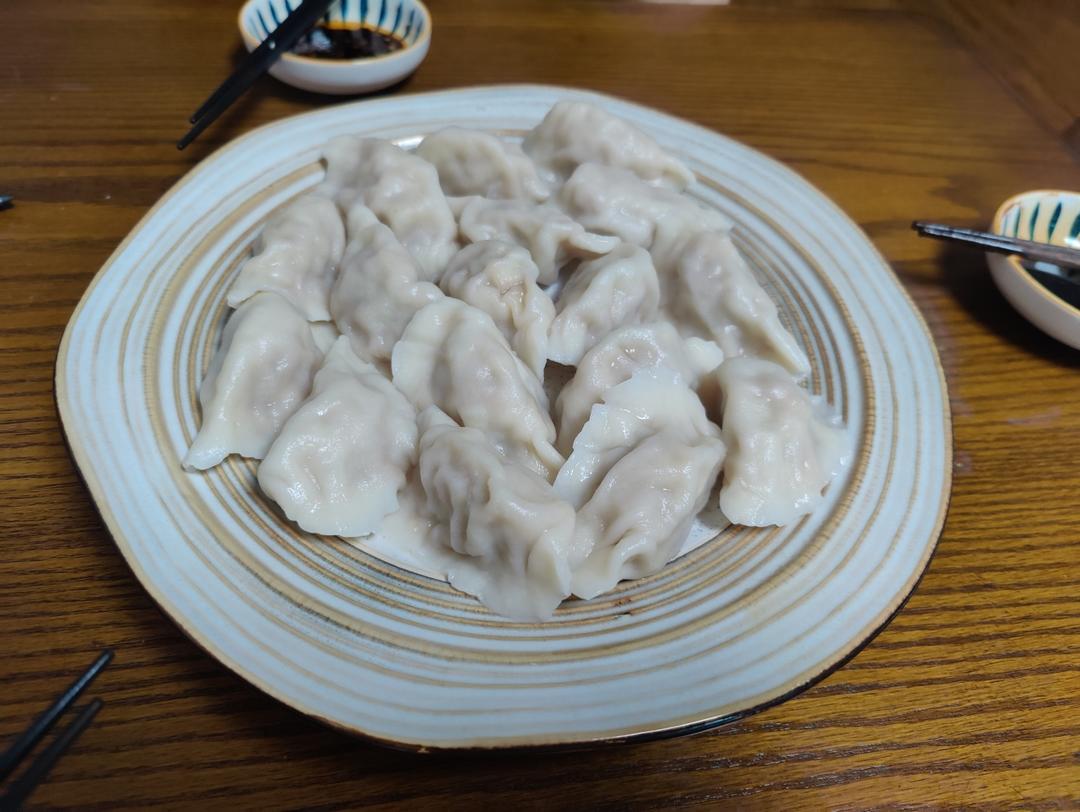 手工揉面三分钟，又韧又薄又好包的饺子皮