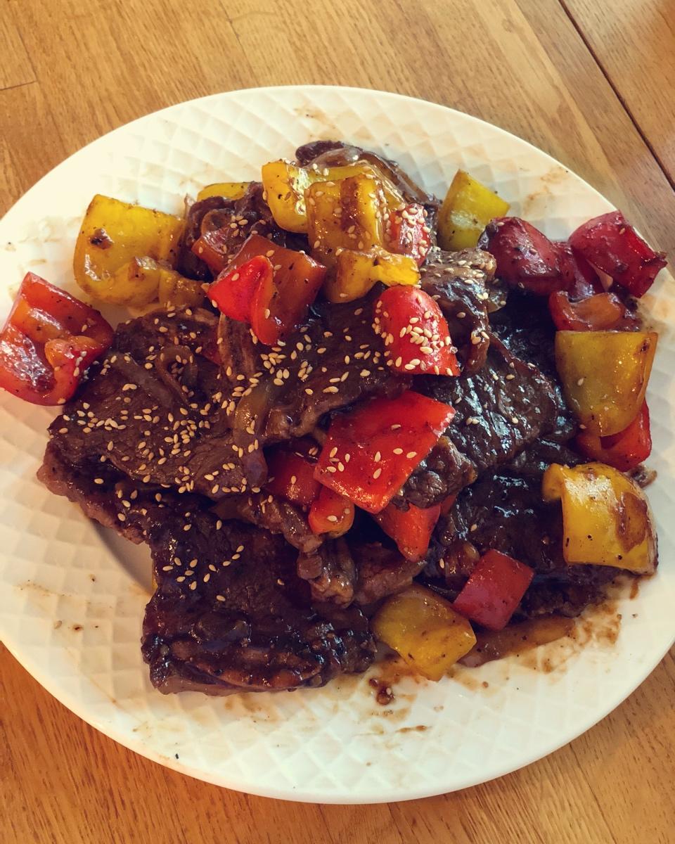 黑椒牛仔骨