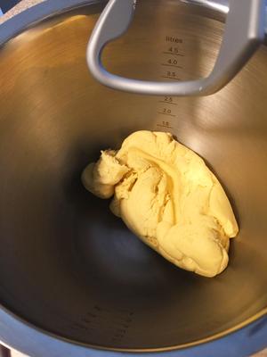 芝麻馅豆包（玉米面版）的做法 步骤3