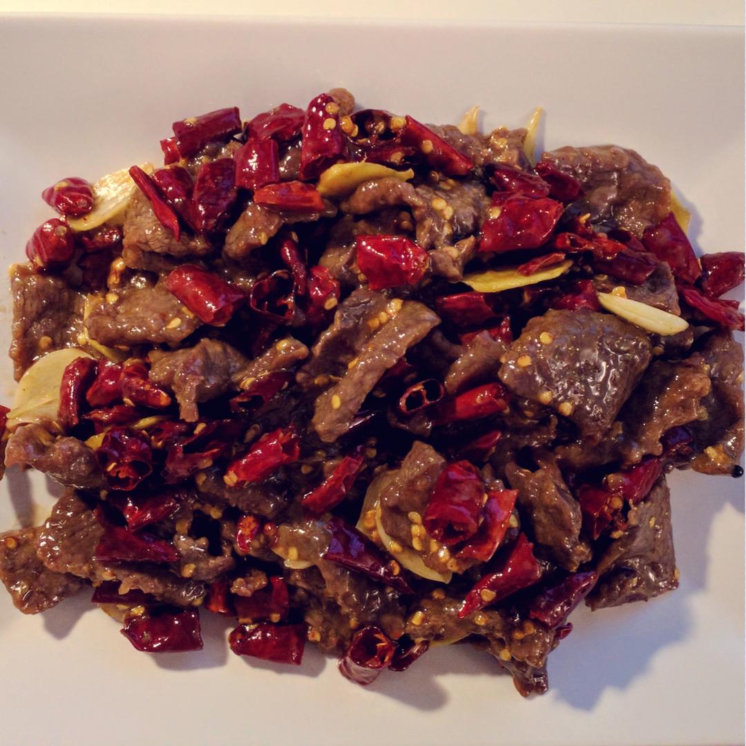 辣子嫩牛肉