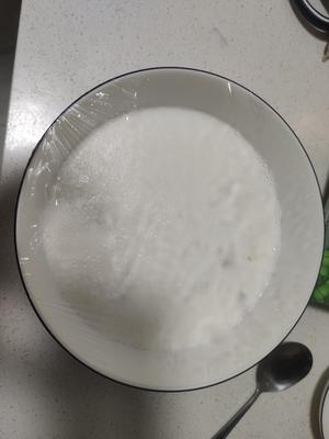 白凉粉做的牛奶布丁的做法 步骤3