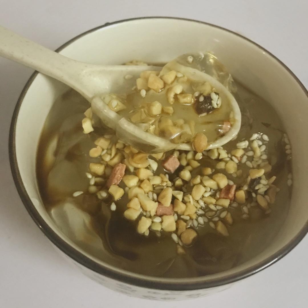 超好吃的红糖冰粉