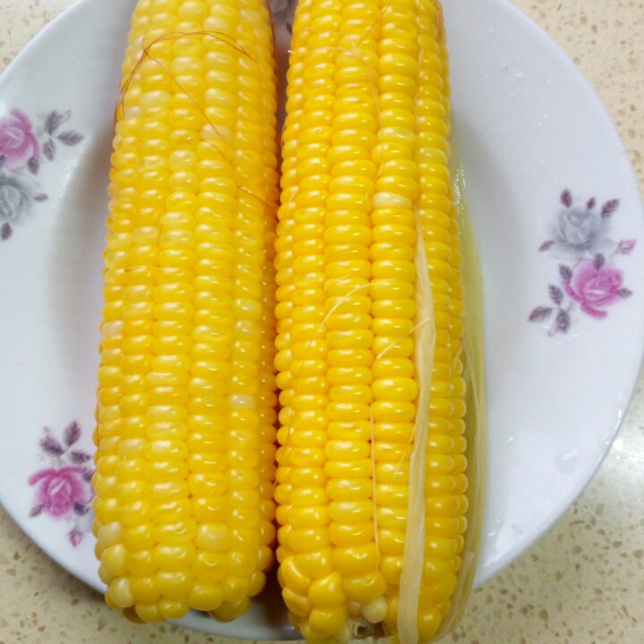 shuijingjing做的清煮甜玉米