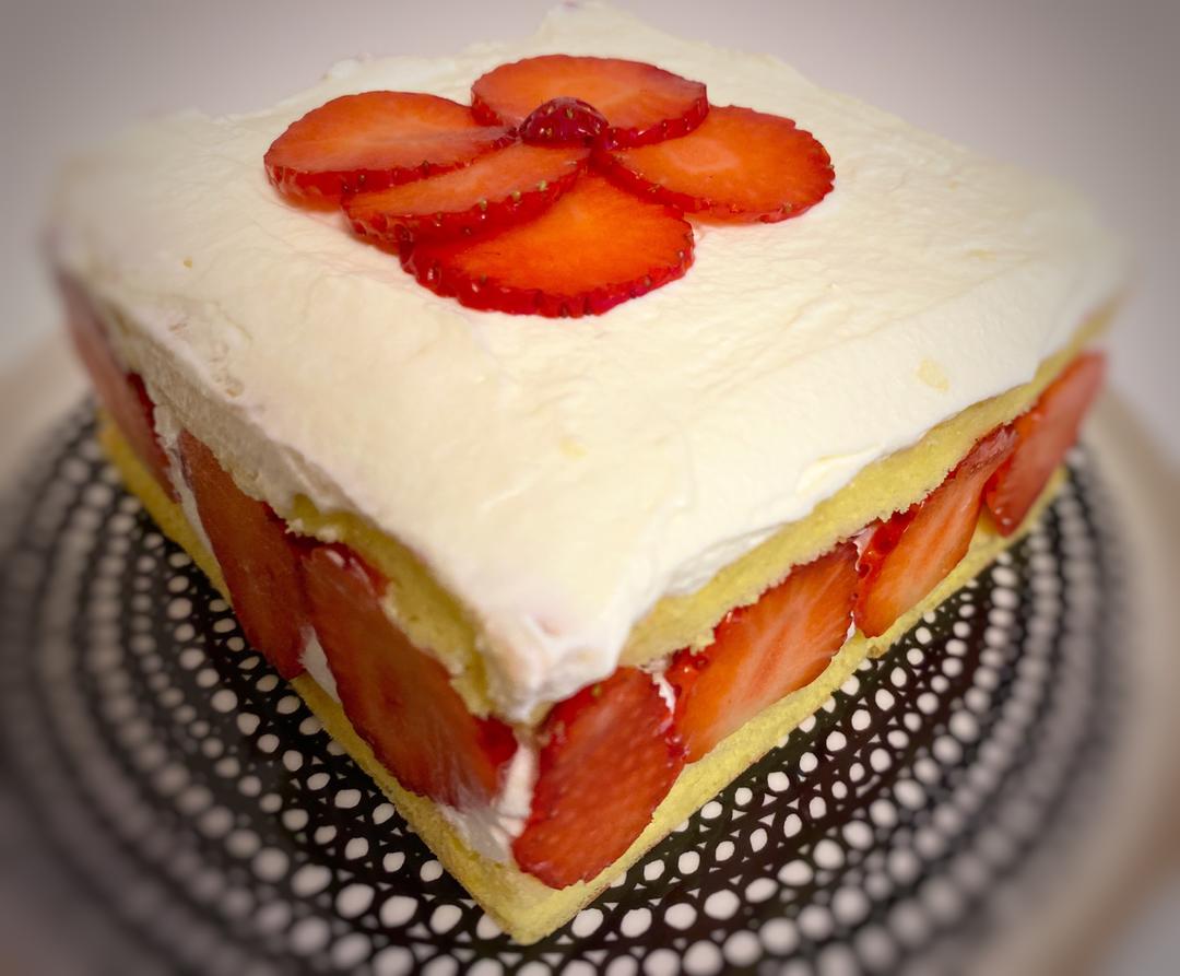 草莓蛋糕