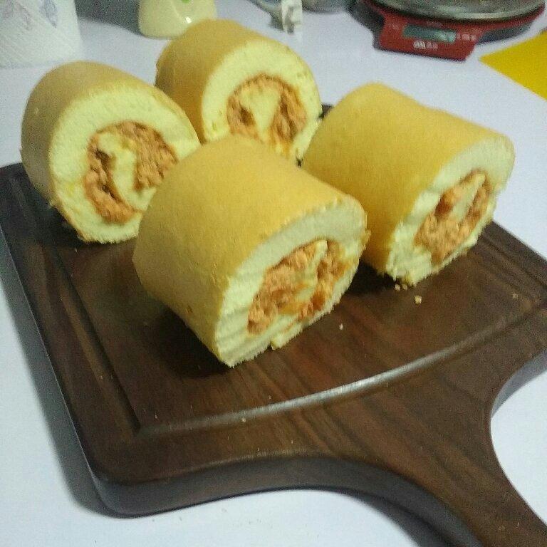 e时代-2做的紫薯奶油蛋糕卷