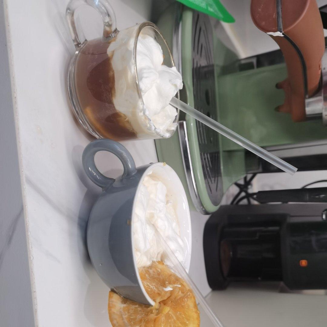 今日咖啡｜奶油冰美式 真的狠狠的治愈了～