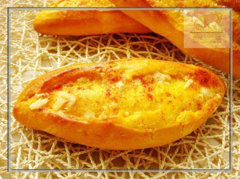 南瓜蒜茸面包的做法