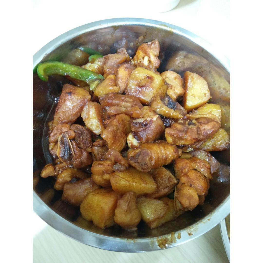 土豆烧鸡（非常下饭哦~）