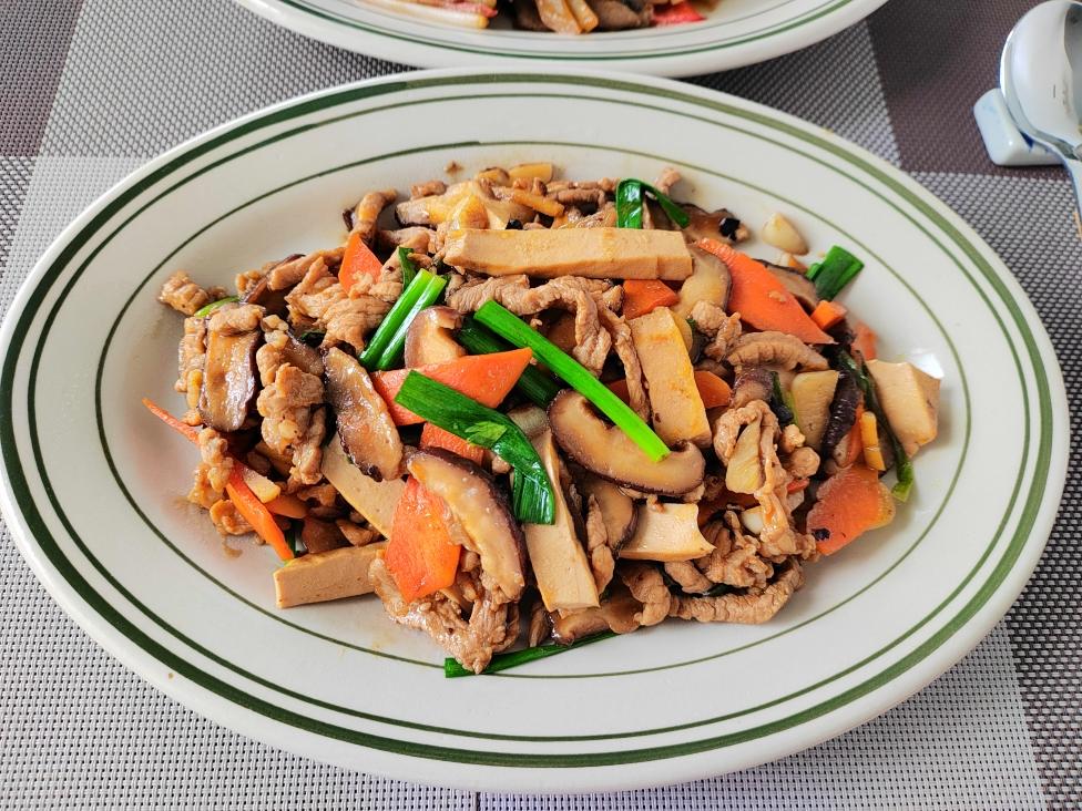 湘菜小炒香干肉丝