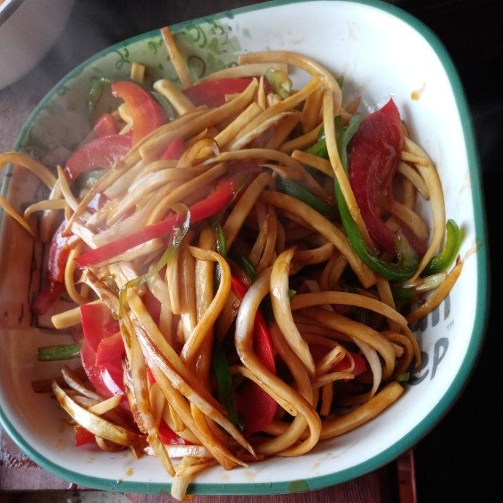 素炒茭白