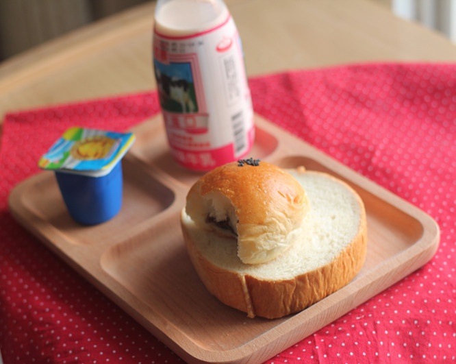 红豆餐包