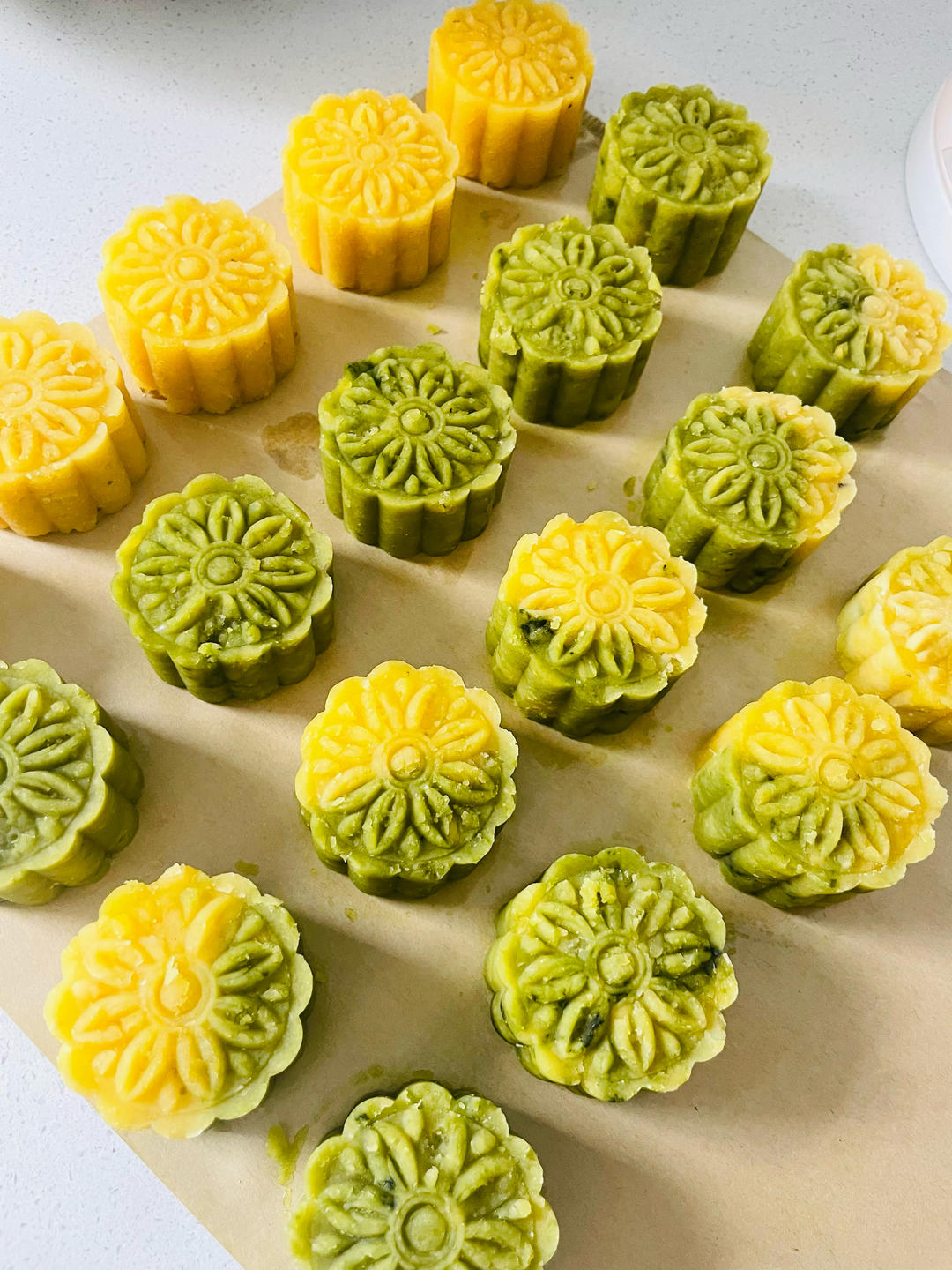 奶香绿豆糕（无豆腥味，超快手不麻烦）