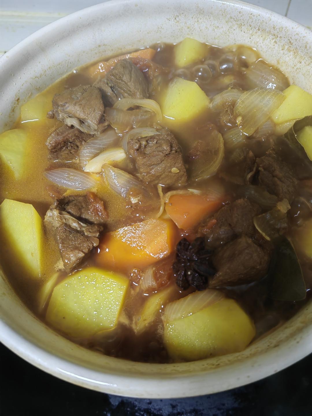 番茄土豆炖牛腩