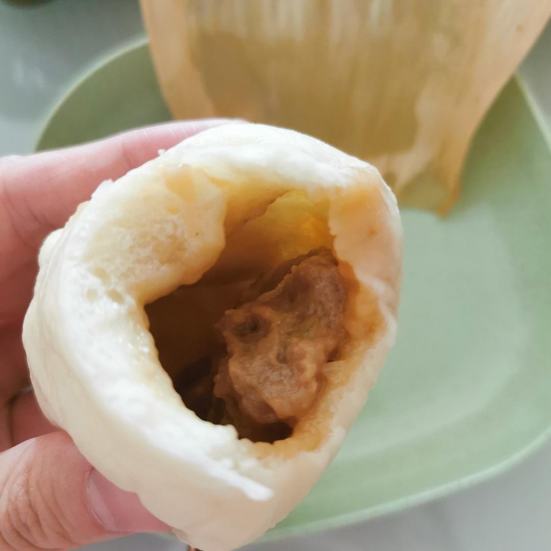 鲜肉多汁包子厨师机揉面不锈钢锅蒸包子技巧