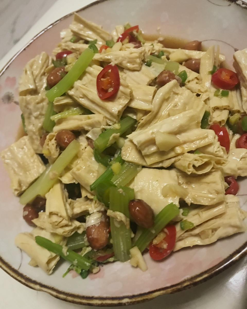 凉拌腐竹