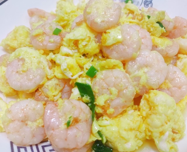 虾仁炒鸡蛋，简单的美味
