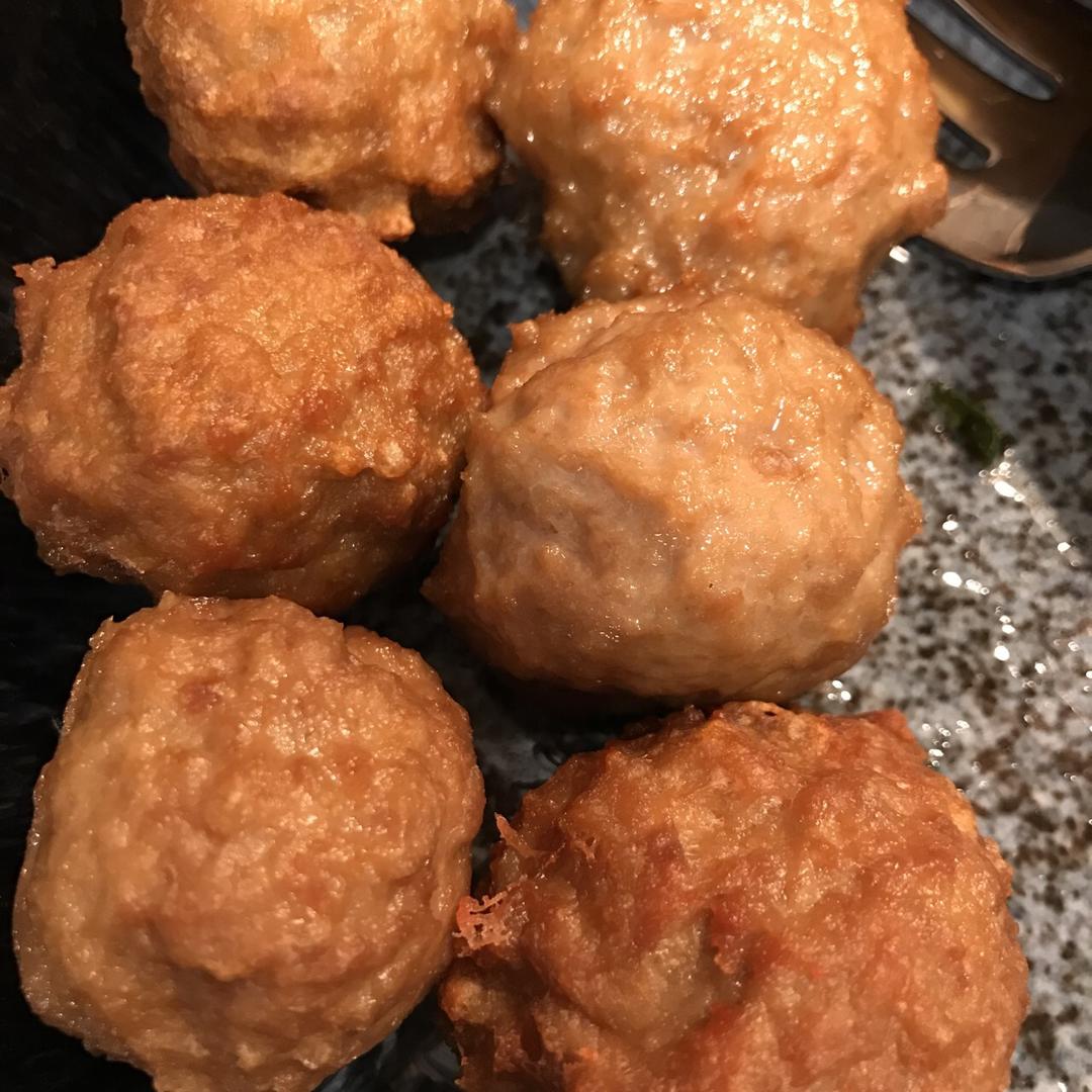 红烧肉丸