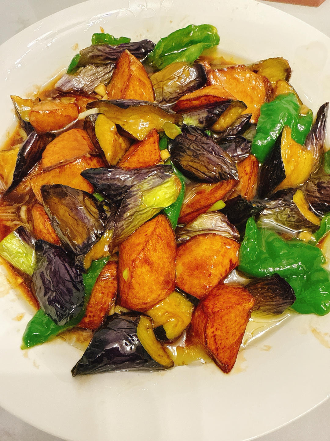 东北地道的《地三鲜》