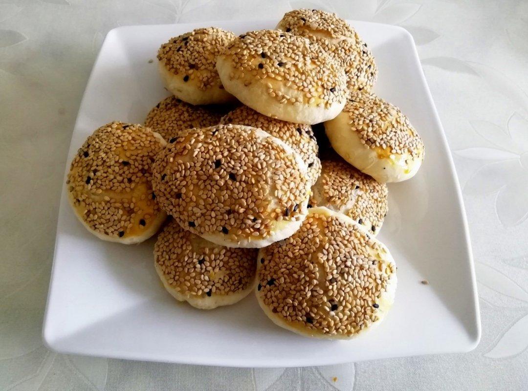 芝麻椒盐牛舌饼（北京小吃）