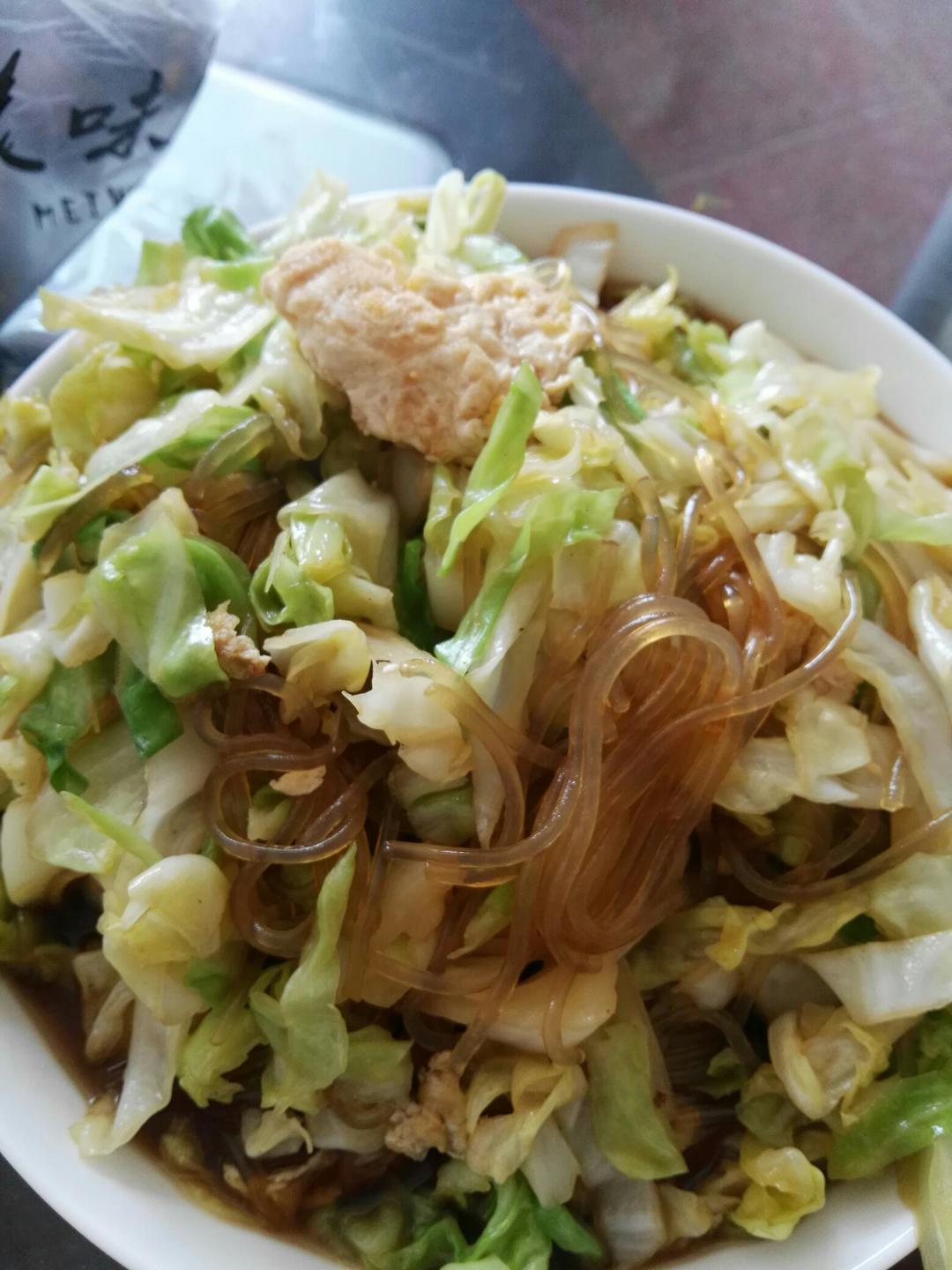 包菜粉丝炒鸡蛋