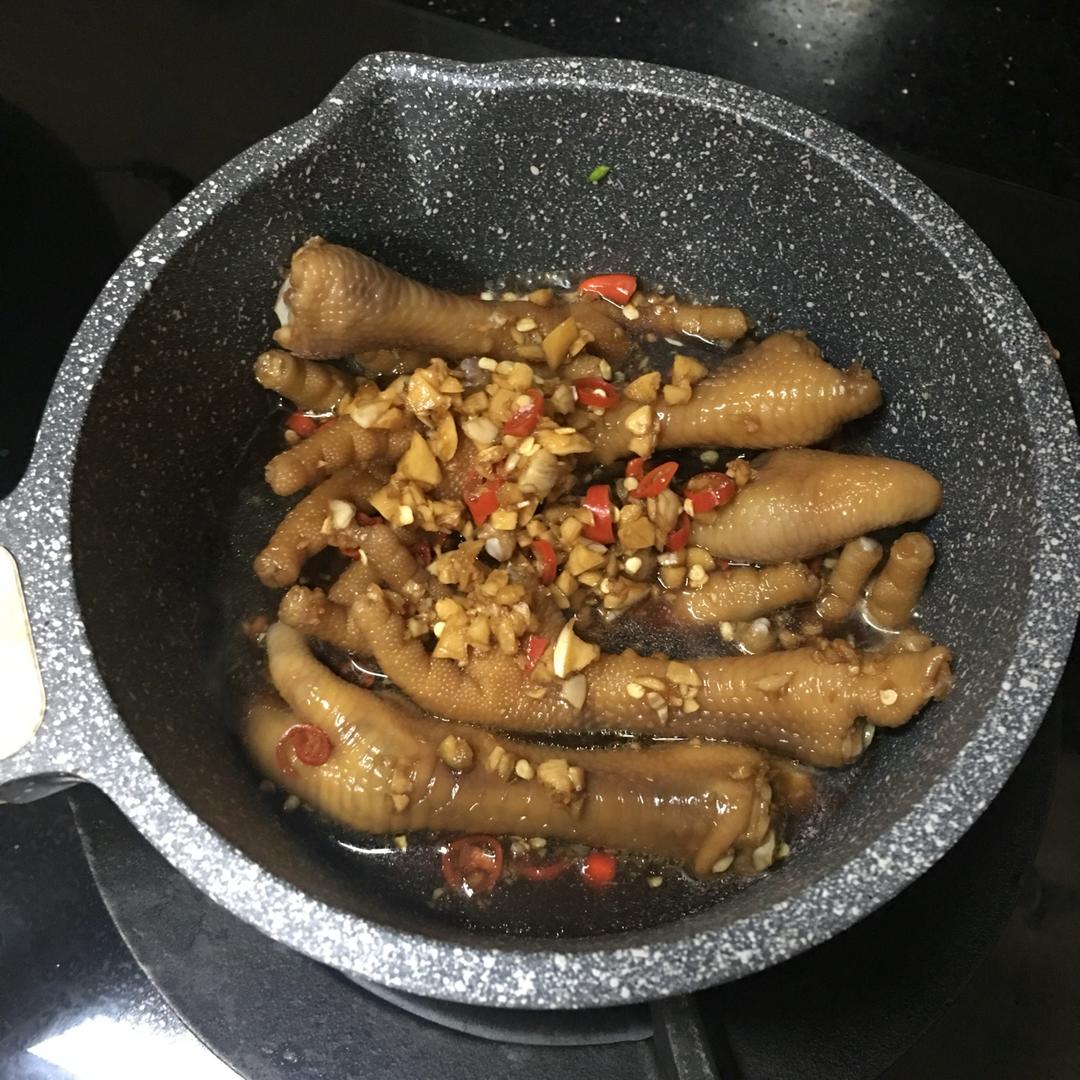 香辣蒜香凉拌爽脆鸡脚