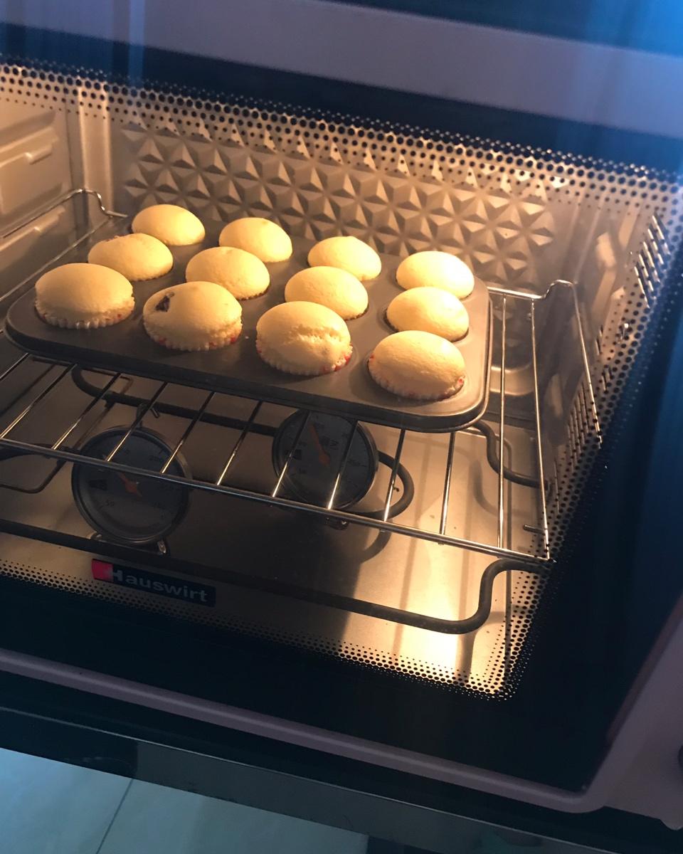 纸杯蛋糕 8寸戚风蛋糕的量