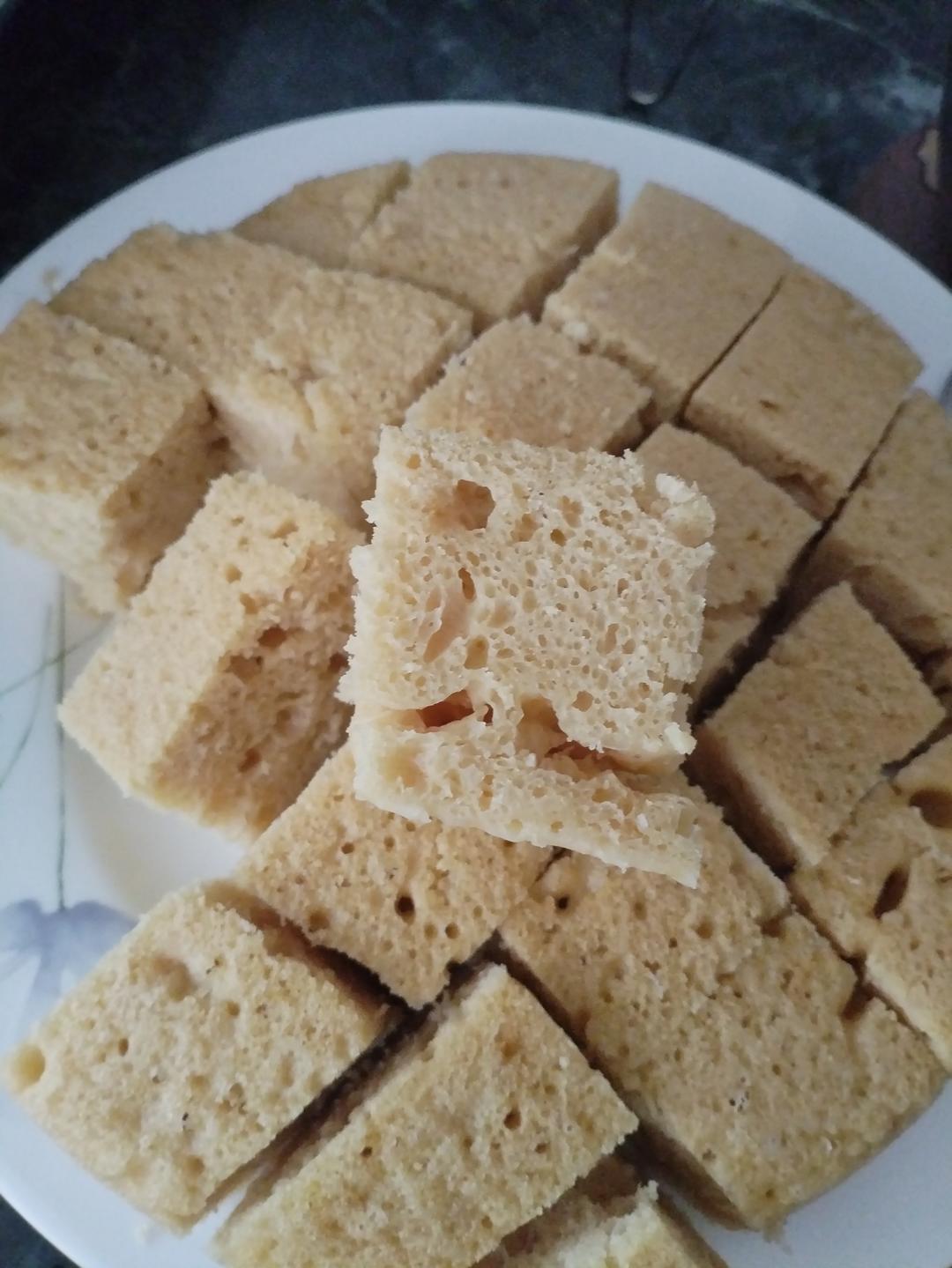 海绵一样软的奶香大发糕 蓬松煊软又绵密 好吃不粘牙 附细节视频详解