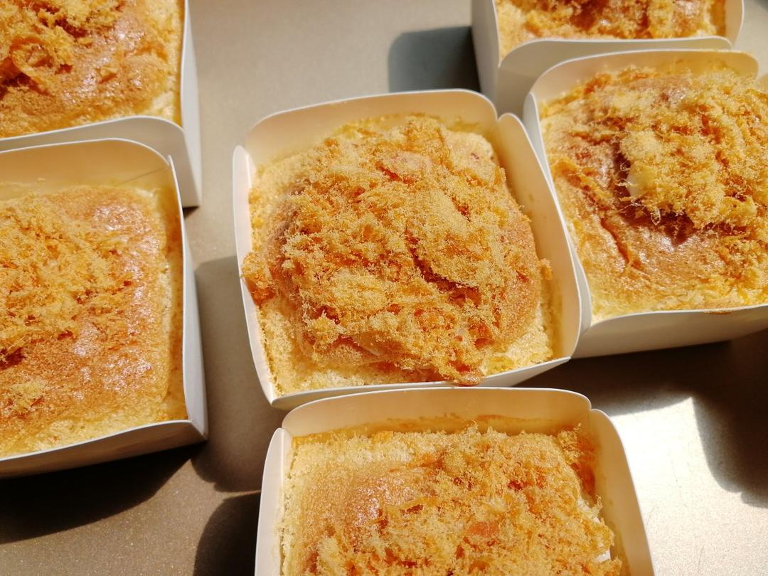 【肉松拔丝小蛋糕图片】喵喵小琦_下厨房