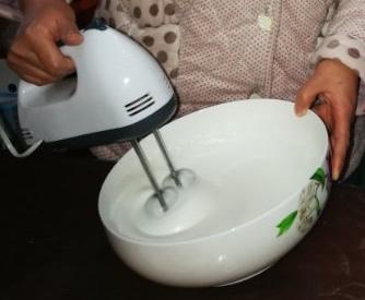 电饭煲（电压力锅）蒸蛋糕