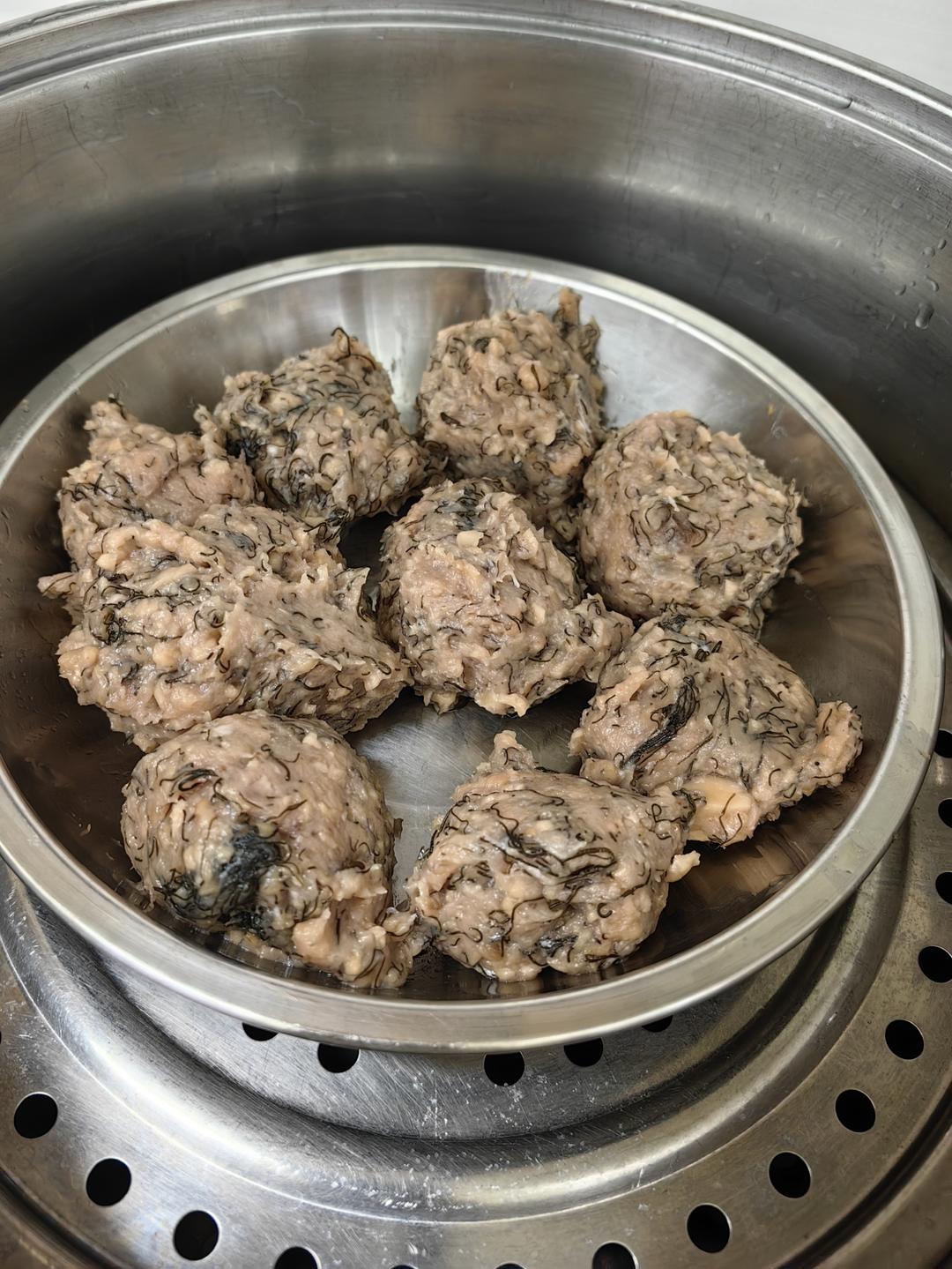 发菜香菇肉丸子