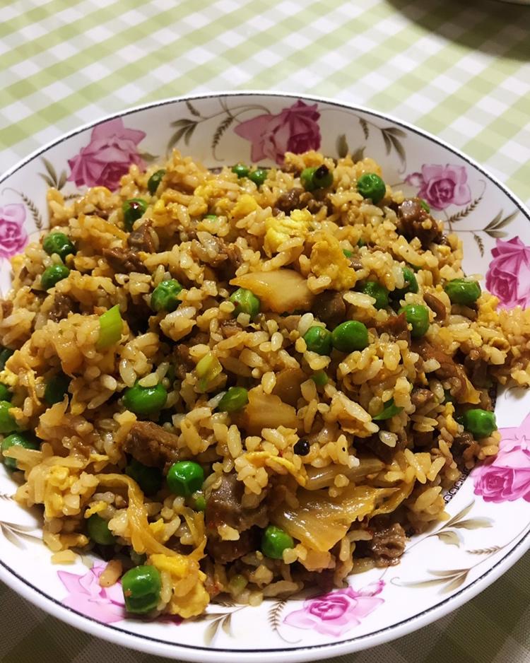 泡菜牛肉粒炒饭