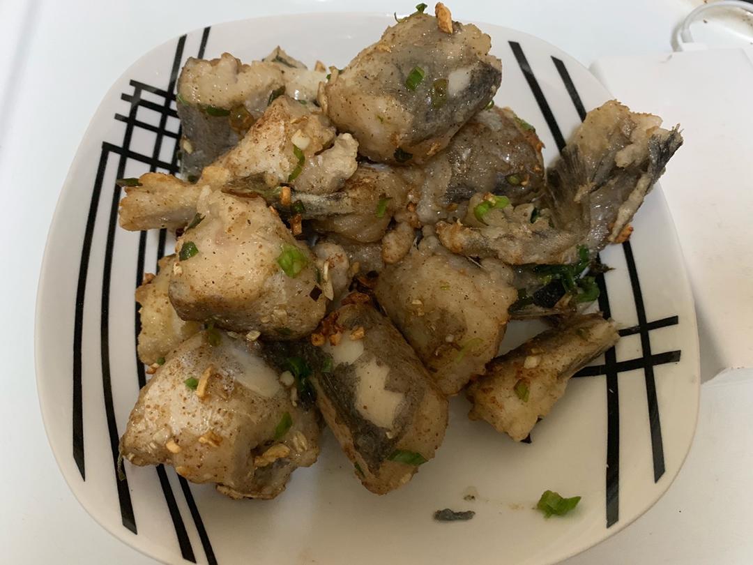 椒盐鳕鱼仔
