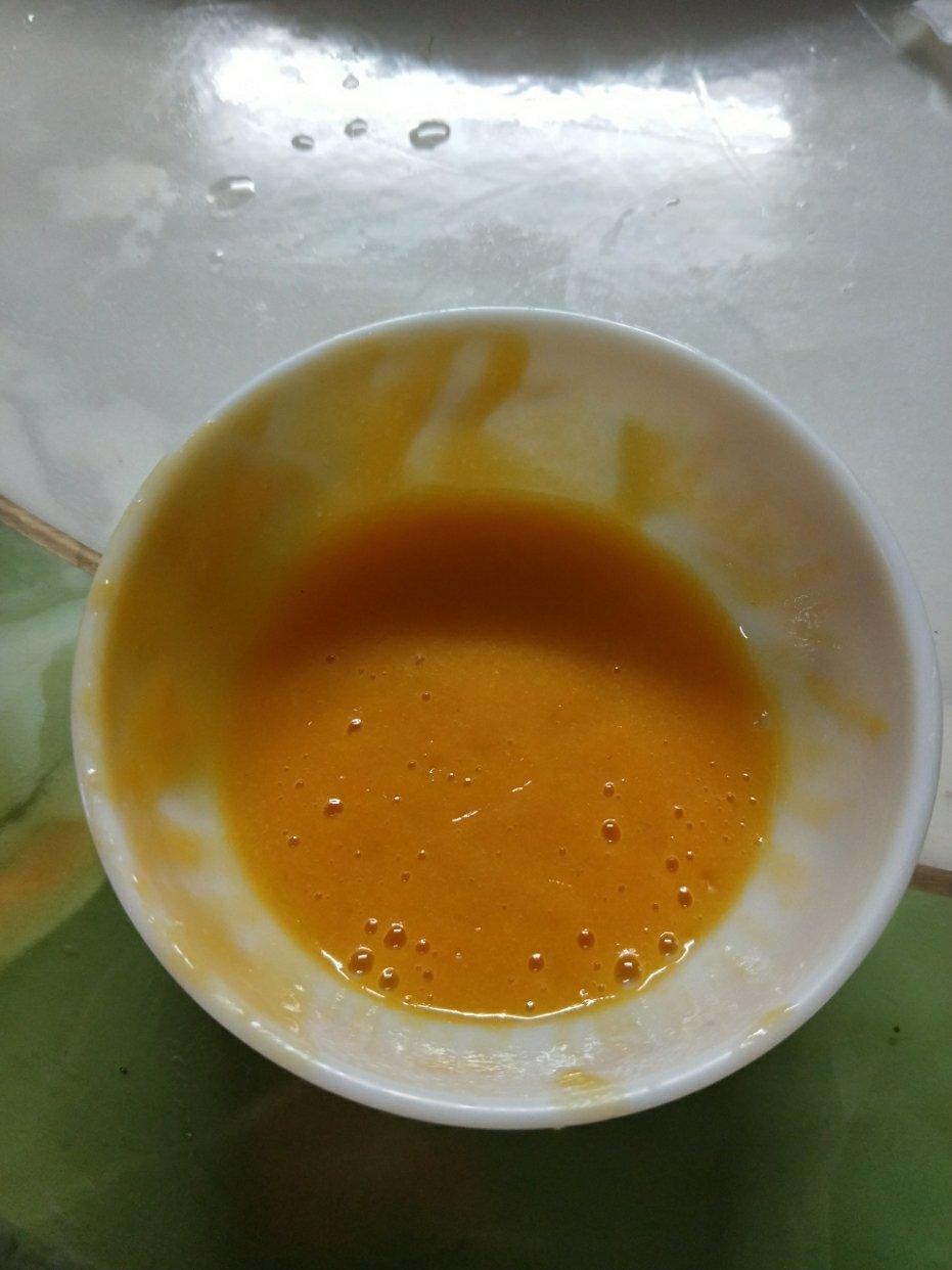 胡萝卜米糊（宝宝辅食）