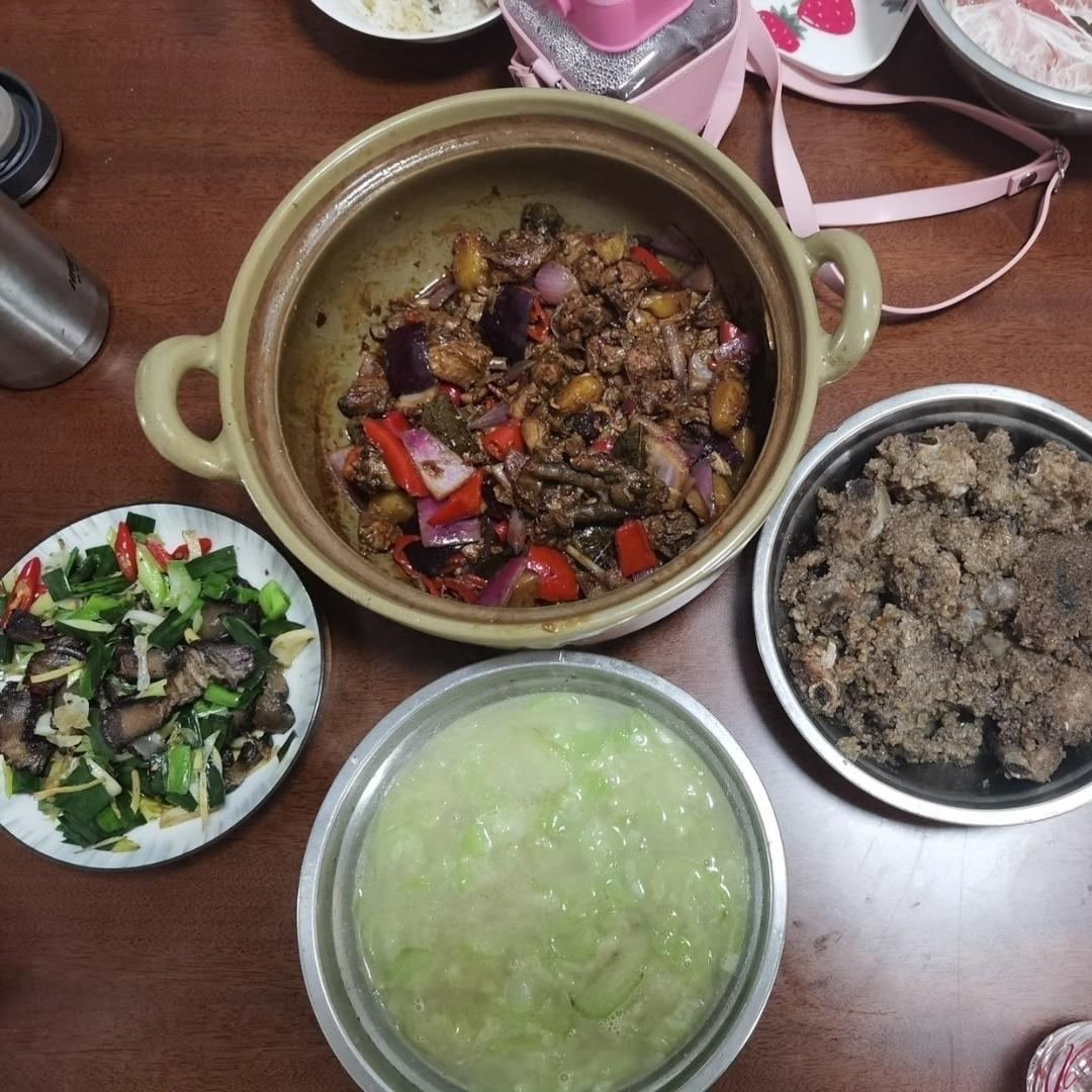 大盘鸡🐔                                 每一步都超仔细