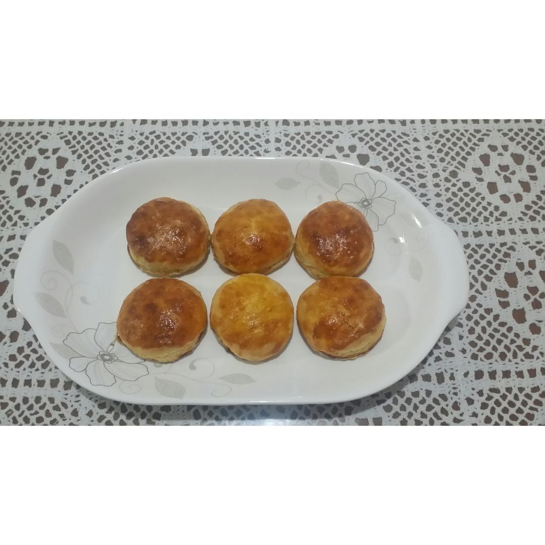 【视频】3分钟 奶油司康Scone(可能是世界上最快手的司康) 消耗淡奶油～