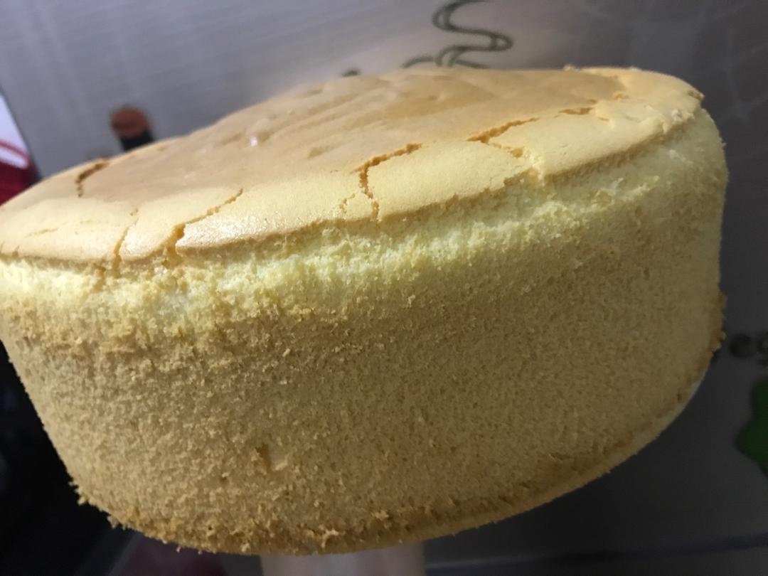 烤箱做蛋糕（戚风蛋糕的做法）