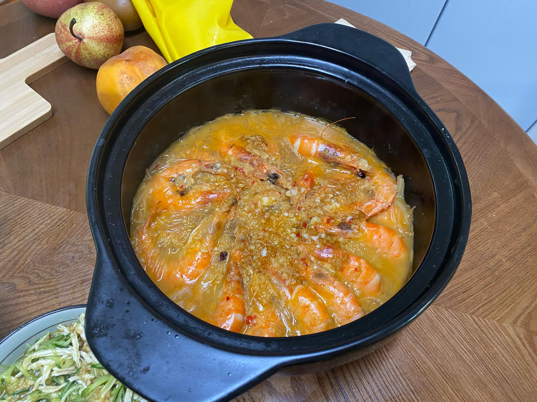 蒜蓉粉丝鲜虾煲