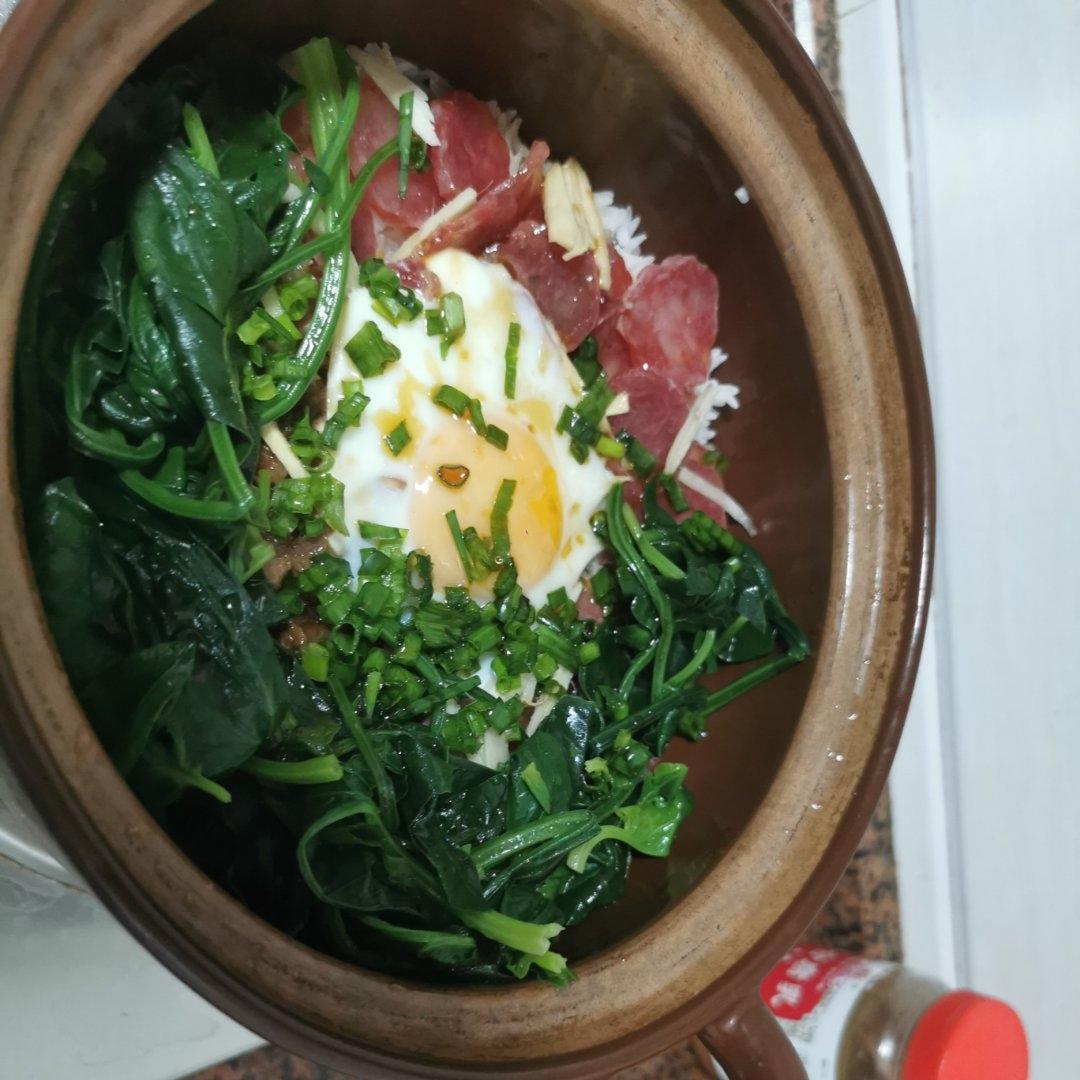 腊肠煲仔饭