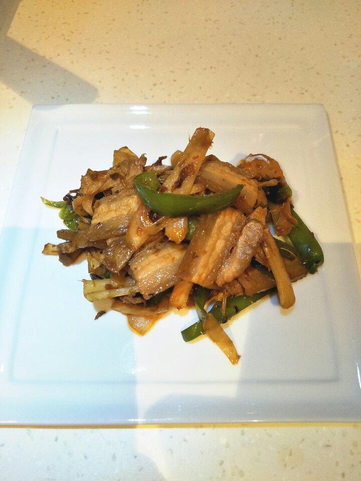 仔姜回锅肉